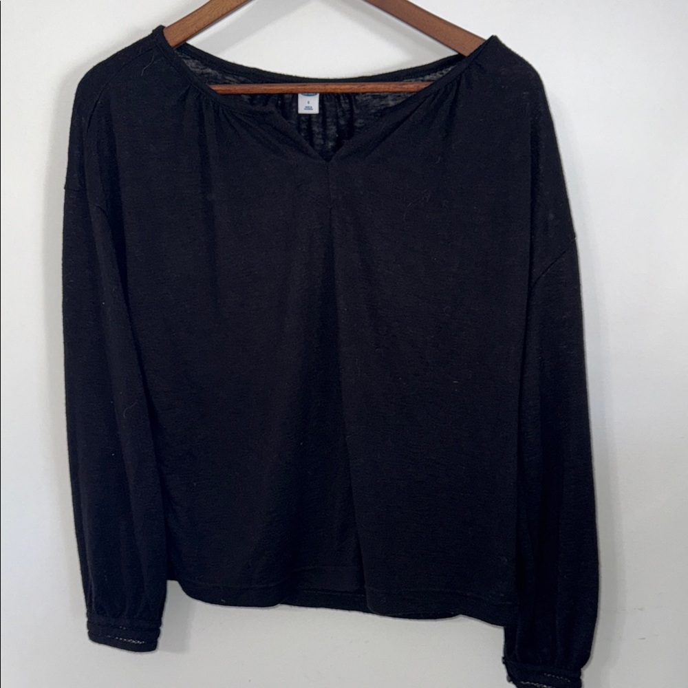 Old Navy Black Long Sleeve Blouse